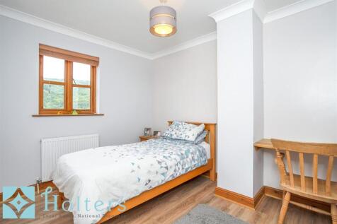 Bedroom 2 Angle 1.jpg