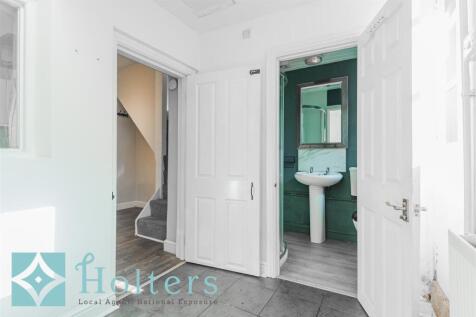 8 Norton Street, Knighton-16.jpg