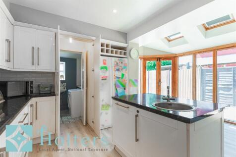 20 Ifron Road, Builth Wells-16.jpg
