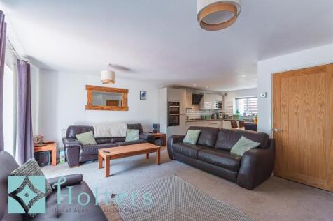 23 Troed Y Bryn, Builth Wells-08.jpg
