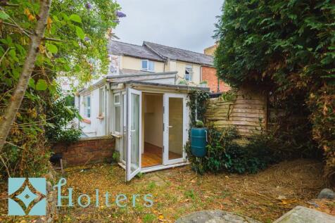 HOLT - 4 &amp; 6 Market Street, Builth Wells-20.jpg