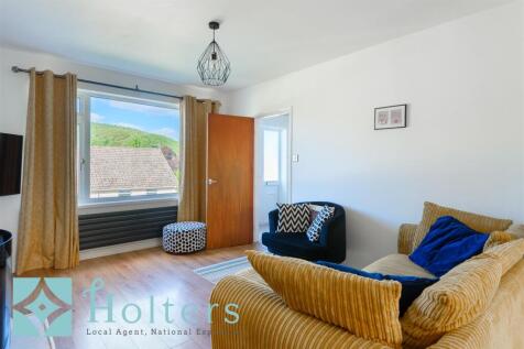 21 Underhill Crescent, Knighton-07.jpg
