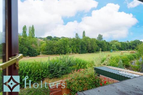 13 Llewellyn Road, Kington-24.jpg