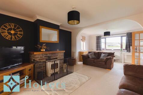 6 Cae Llewllyn, Cilmery 12.jpg