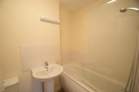 Bathroom.JPG