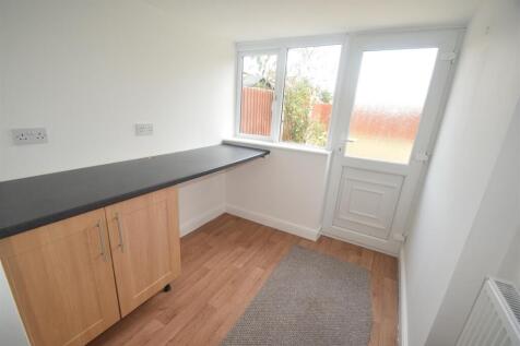 Utility Room.JPG