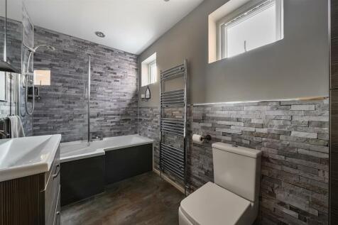 Owners Bathroom