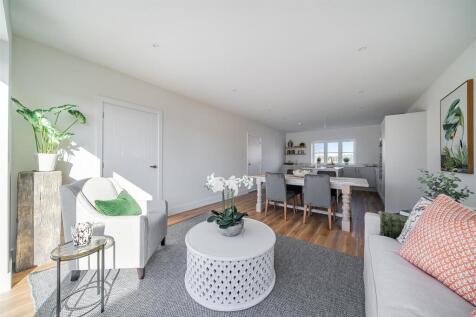 Family Room towards Kitchen