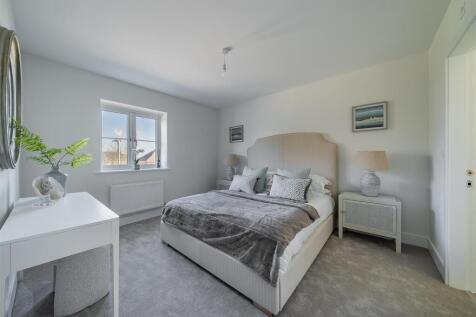 Main Bedroom Ensuite