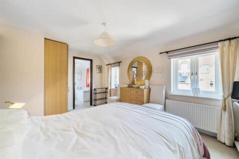 Bedroom Ensuite