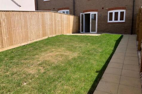 Plot 163 Garden 3.jpg