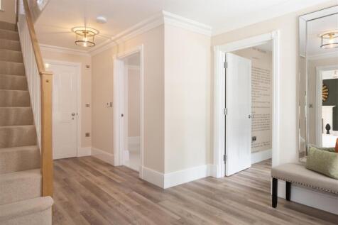 Hallway.jpg
