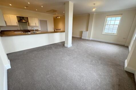 Living/ Kitchen Room