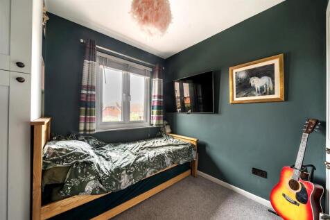 1302401-22-683f01d32bc50.jpg