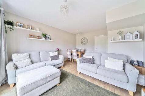 Sitting/Dining Room