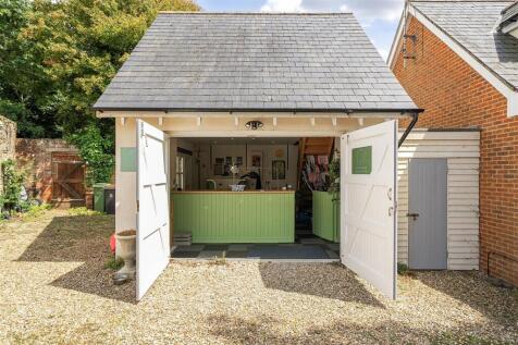 Outbuilding