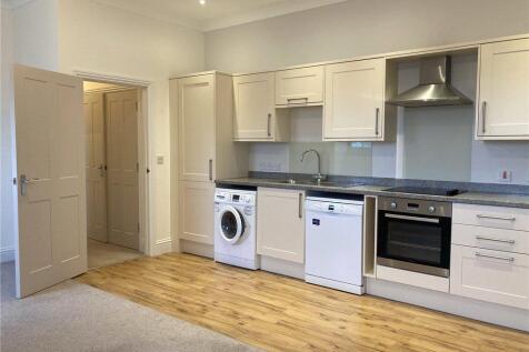 Open Plan Lounge Kitchen