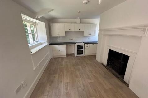 Kitchen / Lounge