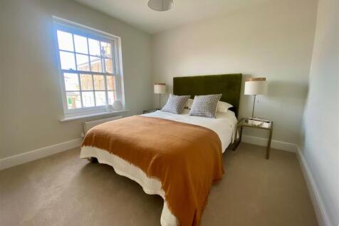 Example double bedroom 2