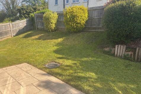 PRIVATE GARDEN