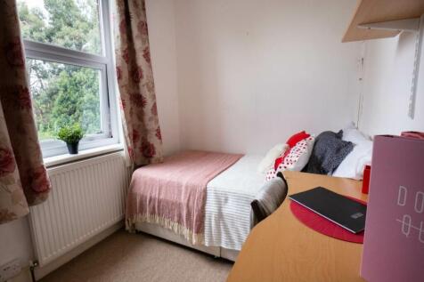 15_St_Martins_Road_C