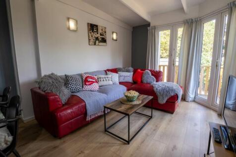 1_Uplands_Canterbury