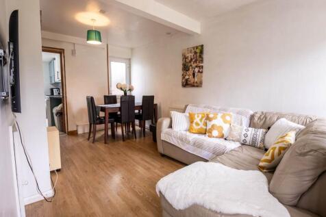 19KA_studentaccommod
