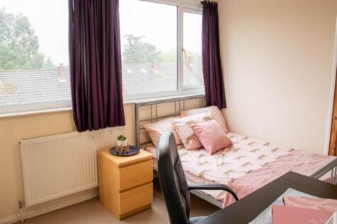 Bedroom 2nd Floor