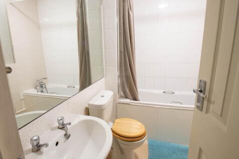 39WC - Bathroom