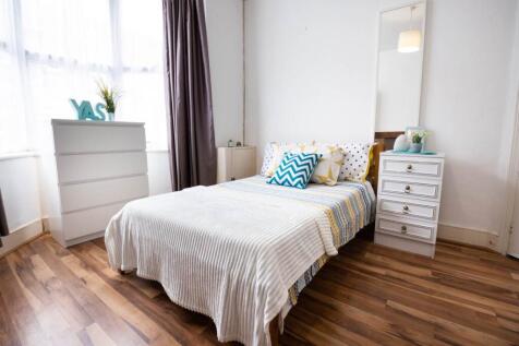 15_St_Martins_Road_C