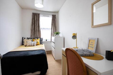 15_St_Martins_Road_C