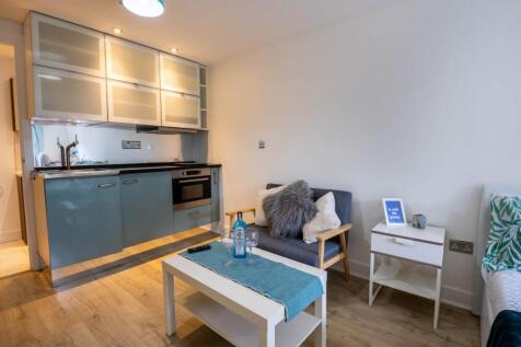 2Apt_1_Giles_Lane_Ca