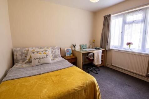 71beaconsfieldflat1-