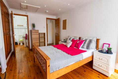 9U-Student-Accommoda