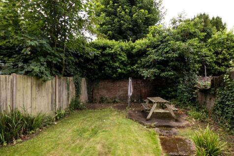 16princesstreet_stud