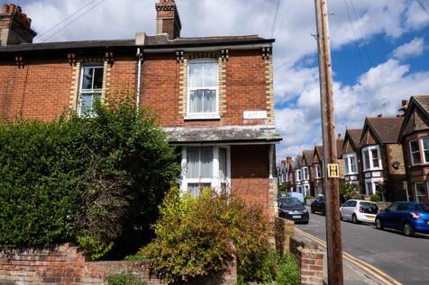 2_Beverly_Road_Stude