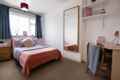 7_Brockenhurst_Close