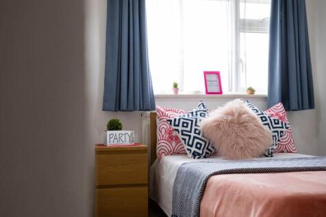 7_Brockenhurst_Close