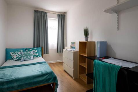 9O-Canterbury-Studen