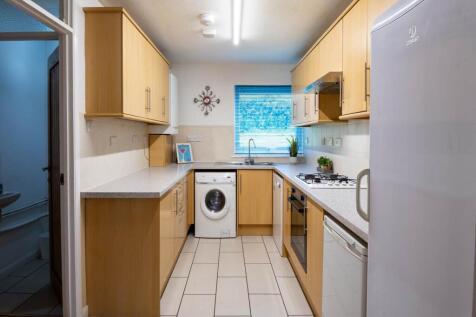 9O-Canterbury-Studen