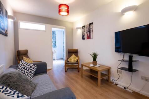 9O-Canterbury-Studen