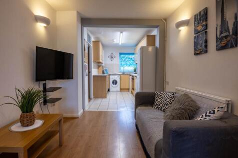 9O-Canterbury-Studen