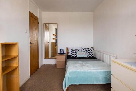 9O-Canterbury-Studen