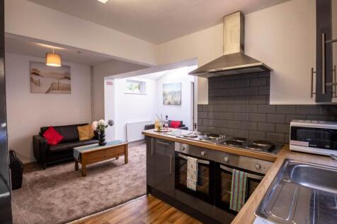 21crowngardens_stude