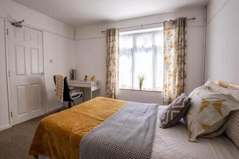 21crowngardens_stude