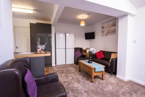 21crowngardens_stude