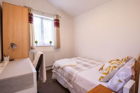 21crowngardens_stude