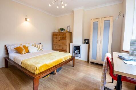 56_Hillside_Avenue_C