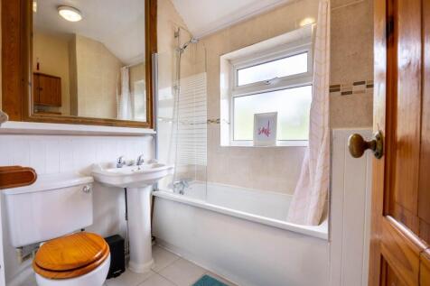 56_Hillside_Avenue_C