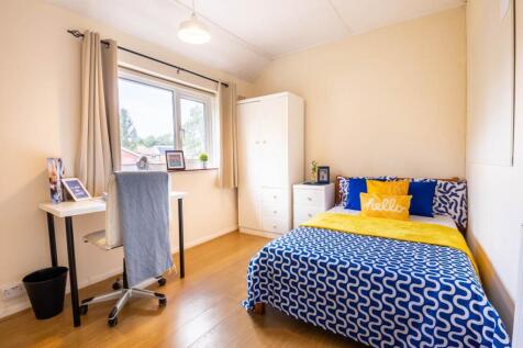 56_Hillside_Avenue_C